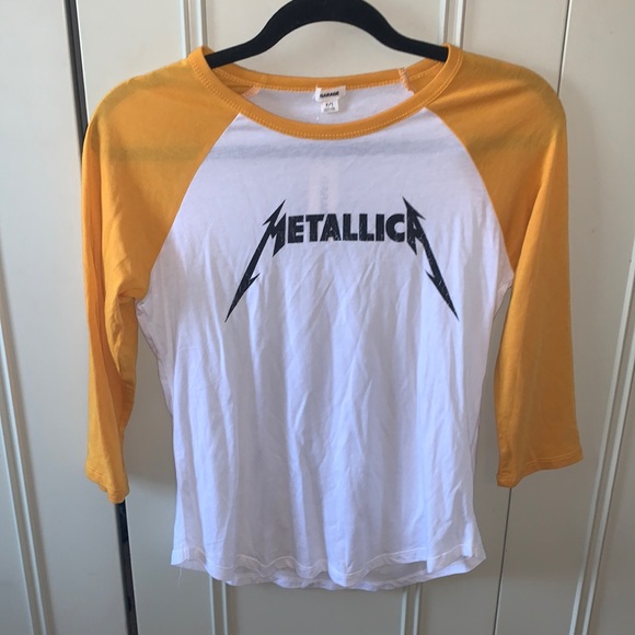Garage Tops - Female Metallica quarter sleeve shirt